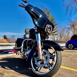 Meet your Posher, Kevin